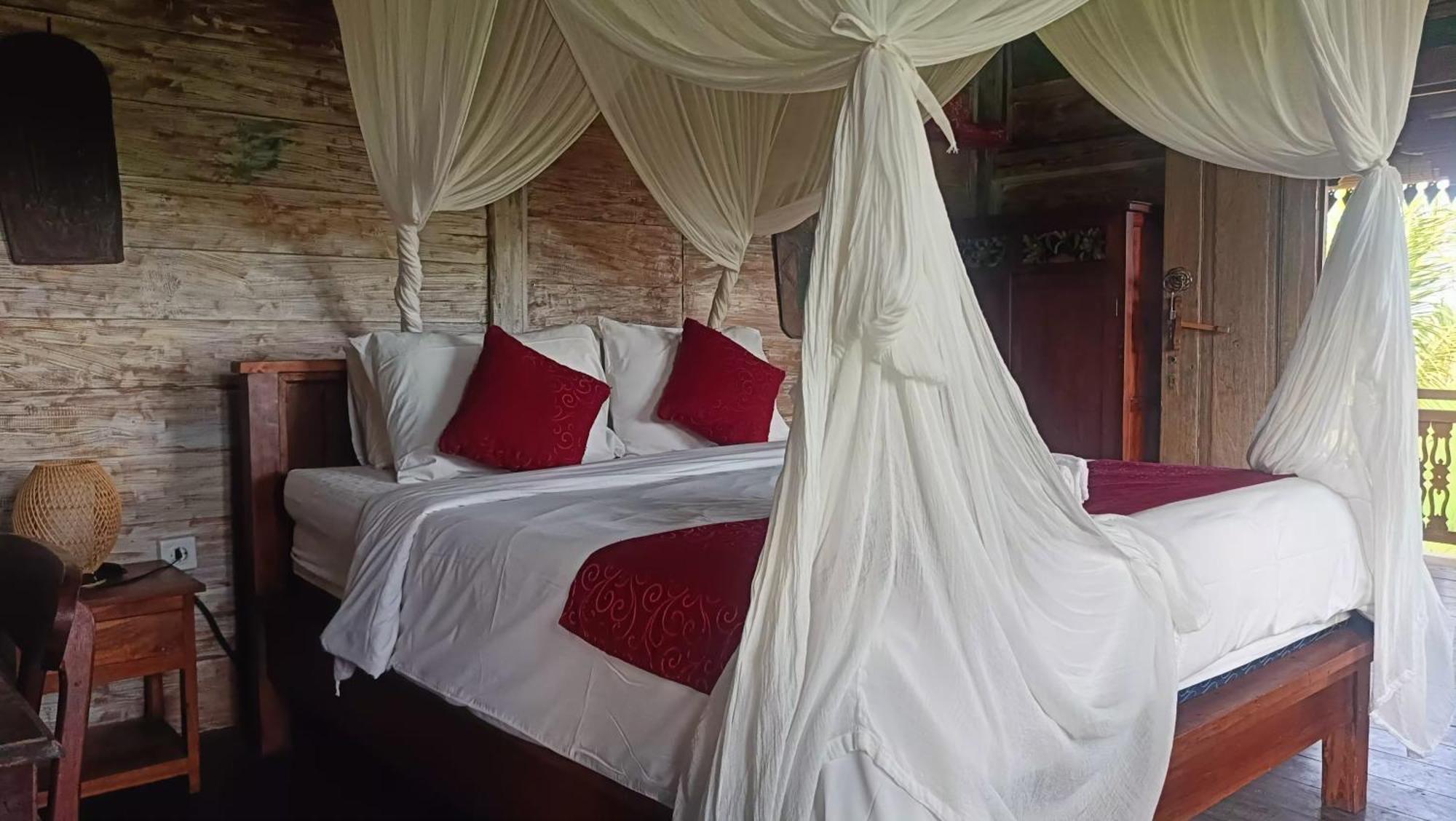 D'Ume Bendoel Homestay 자띠루위 객실 사진
